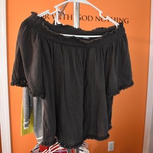 Women's Size Medium Distressed/Rustic "Cold Shoulder" Top by Aerie